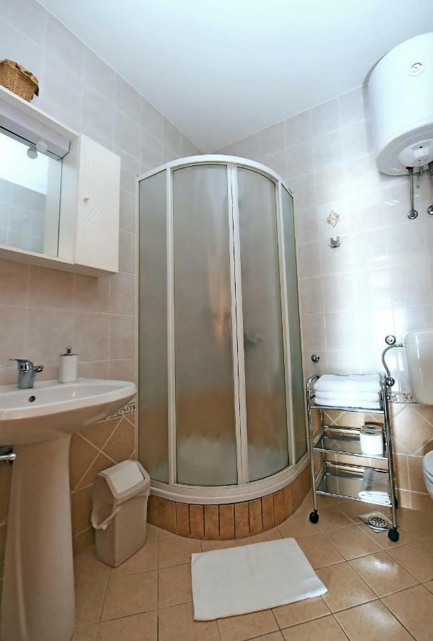 Apartman Mima Apartment Porat  Ngoại thất bức ảnh